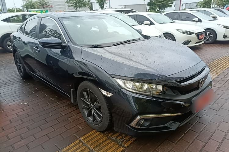 Used Honda Civic 2019 220TURBO CVT Dynamic Edition China VI Front Right 45 Deg