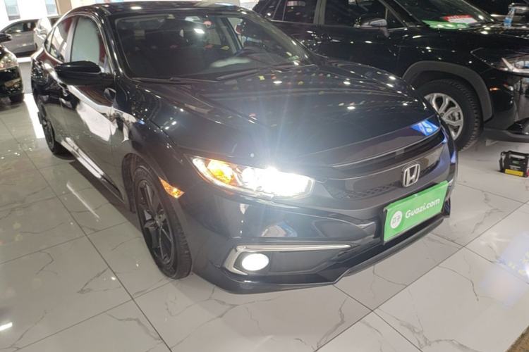 Used Honda Civic 2019 220TURBO CVT Dynamic Edition China VI Front Right 45 Deg