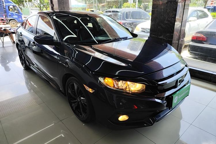 Used Honda Civic 2019 220TURBO CVT Dynamic Edition China VI Emission Standard Front Right 45 Deg