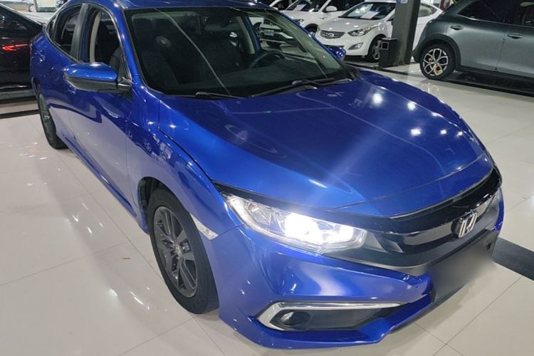 Used Honda Civic 2019 220TURBO CVT Dynamic Edition China VI Front Right 45 Deg