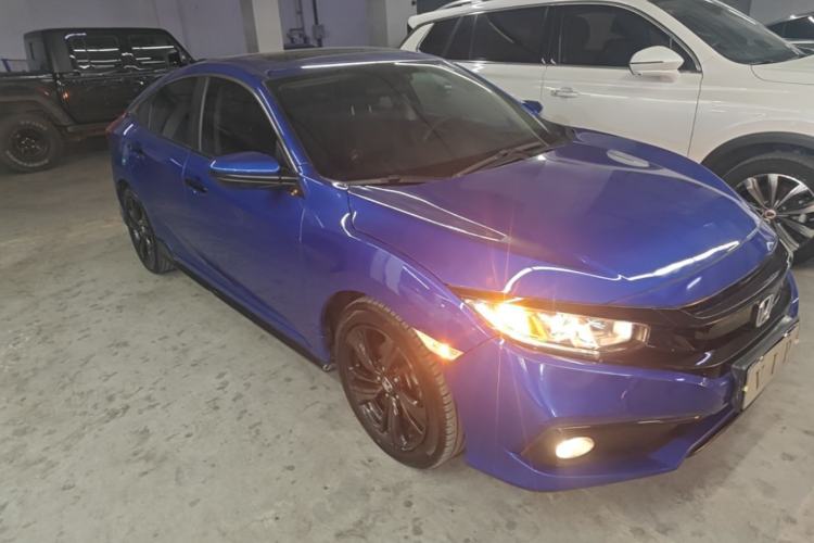 Used Honda Civic 2019 220TURBO CVT Dynamic Edition China VI Emission Standard Front Right 45 Deg