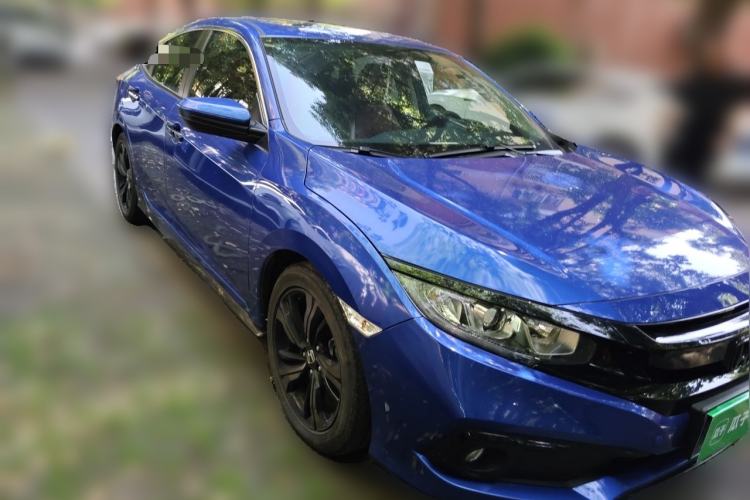 Used Honda Civic 2019 220TURBO CVT Dynamic Edition China VI Emission Standard Front Right 45 Deg