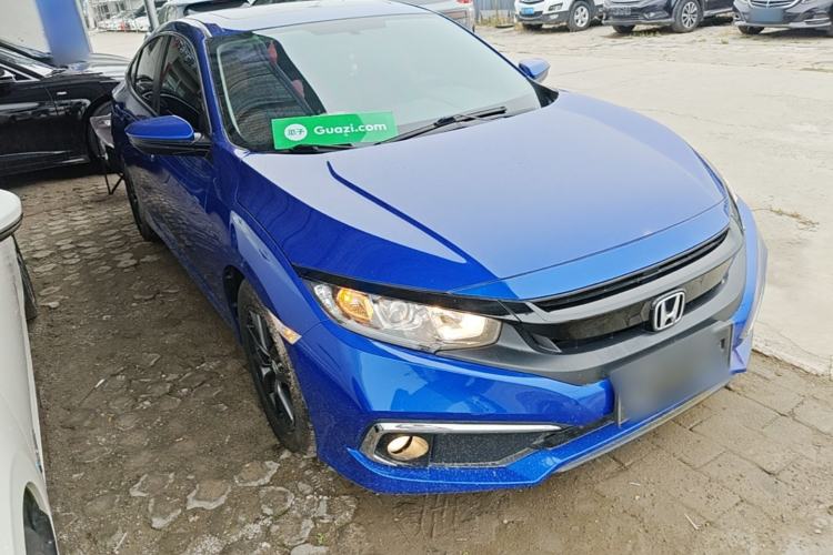 Used Honda Civic 2019 220TURBO CVT Dynamic Edition China VI Front Right 45 Deg