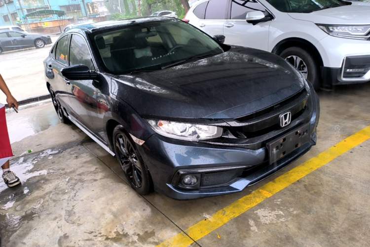 Used Honda Civic 2019 220TURBO CVT Dynamic Edition China VI Emission Standard Front Right 45 Deg