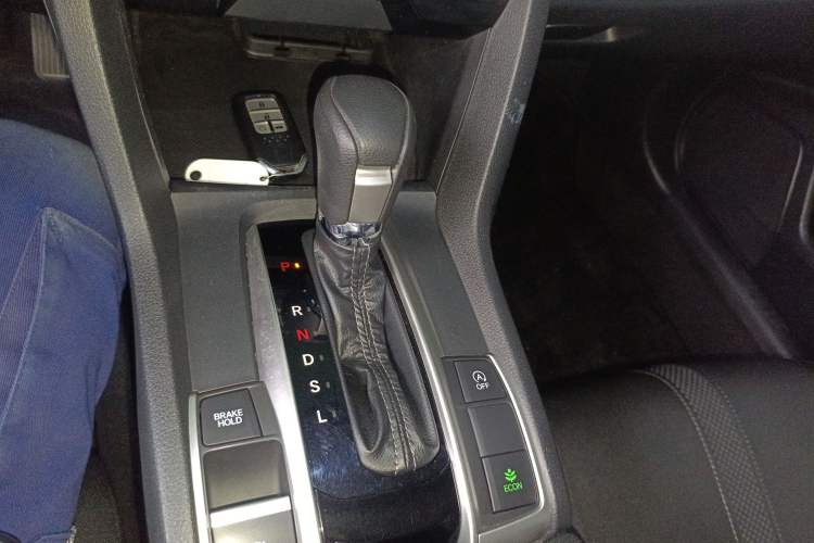 Used Honda Civic 2019 220TURBO CVT Dynamic Edition China VI Gear Lever