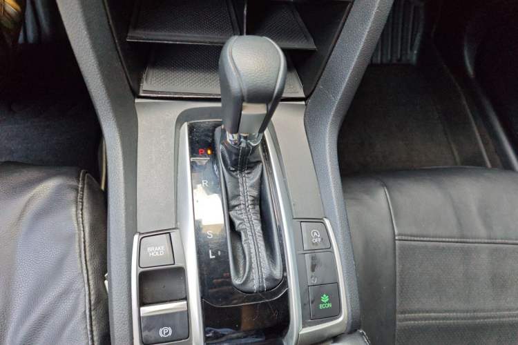 Used Honda Civic 2019 220TURBO CVT Dynamic Edition China VI Gear Lever