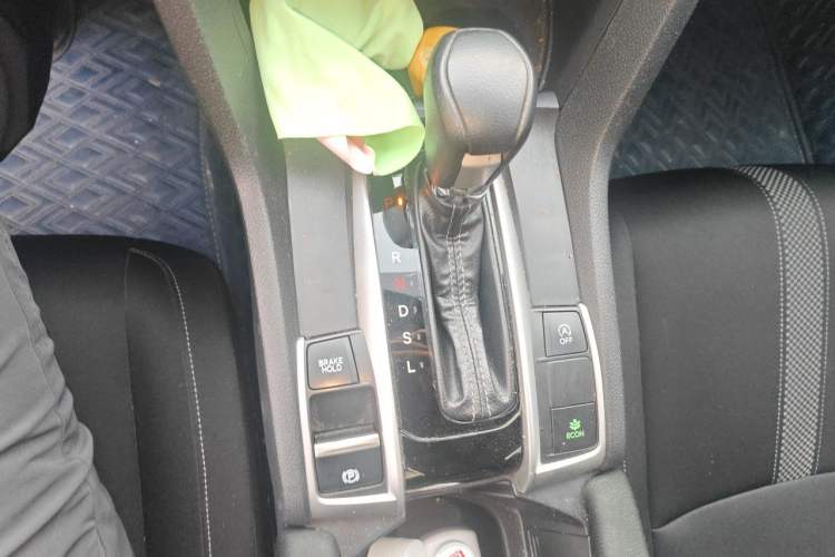 Used Honda Civic 2019 220TURBO CVT Dynamic Edition China VI Gear Lever