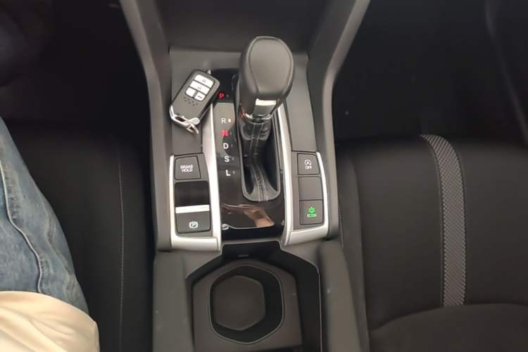 Used Honda Civic 2019 220TURBO CVT Dynamic Edition China VI Gear Lever