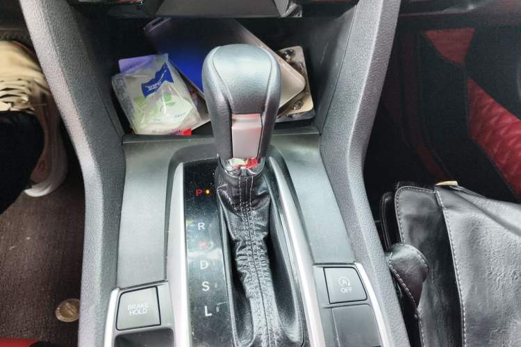 Used Honda Civic 2019 220TURBO CVT Dynamic Edition China VI Gear Lever