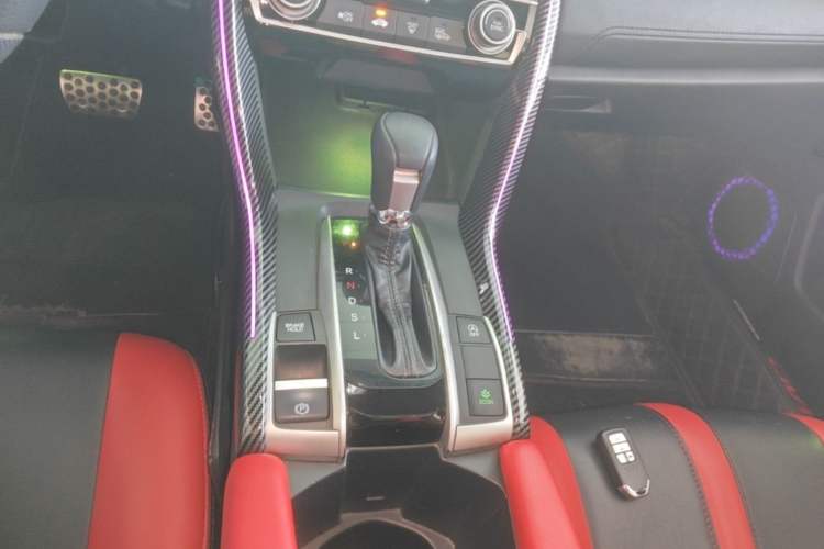 Used Honda Civic 2019 220TURBO CVT Dynamic Edition China VI Emission Standard Gear Lever