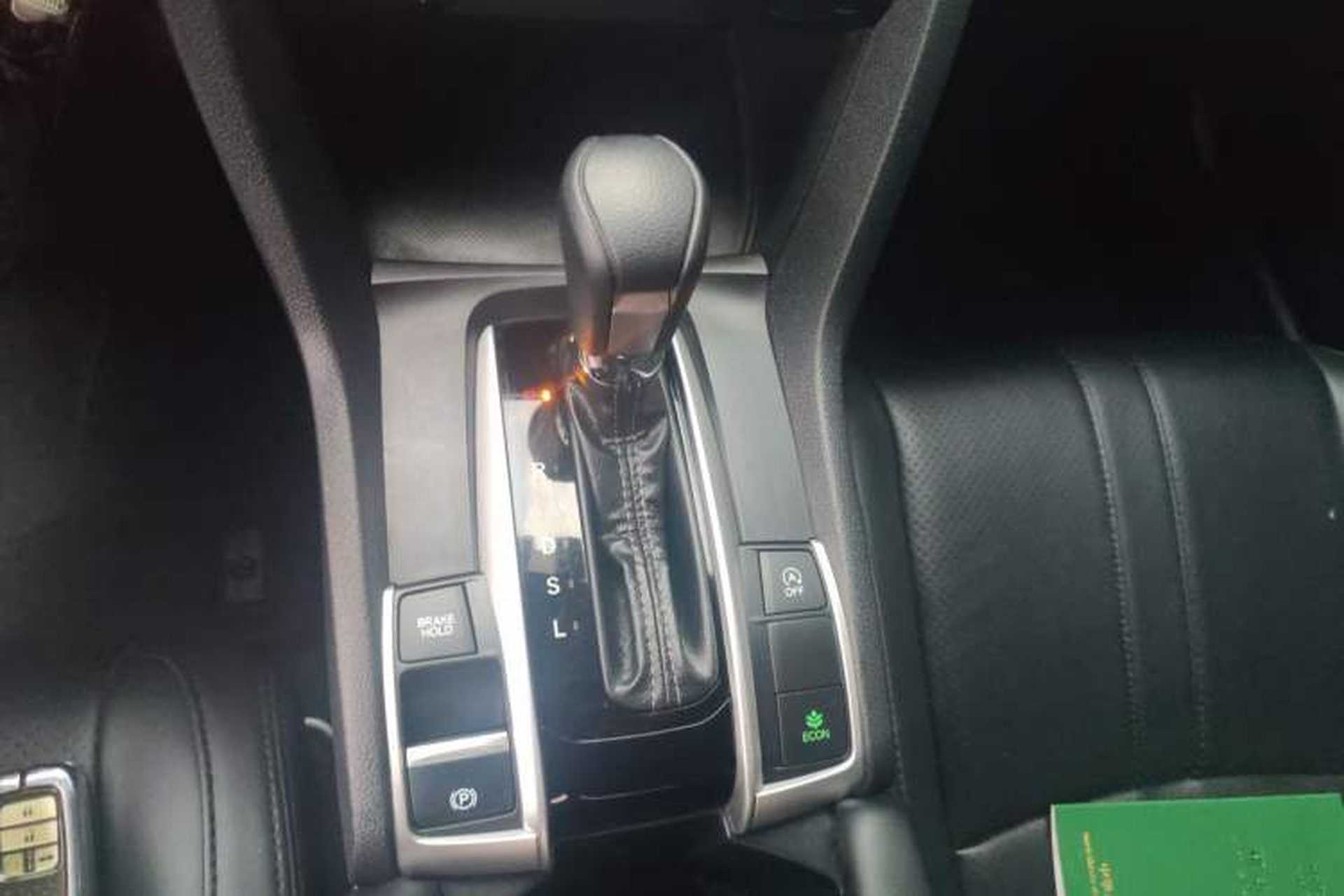 Used Honda Civic 2019 220TURBO CVT Dynamic Edition China V Emission Standard Gear Lever