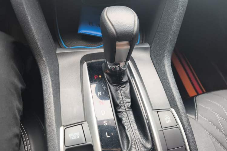 Used Honda Civic 2019 220TURBO CVT Dynamic Edition China VI Gear Lever