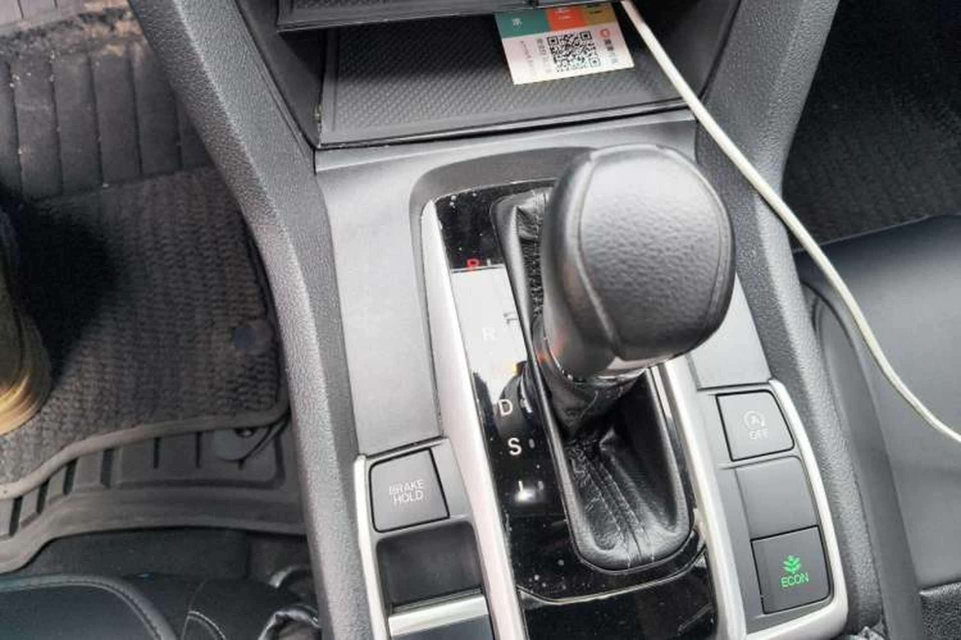 Used Honda Civic 2019 220TURBO CVT Dynamic Edition China VI Gear Lever