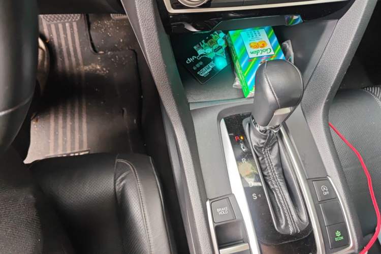 Used Honda Civic 2019 220TURBO CVT Power Edition China VI Emission Standard Gear Lever