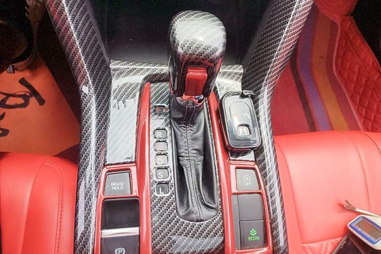 Used Honda Civic 2019 220TURBO CVT Dynamic Edition China VI Gear Lever