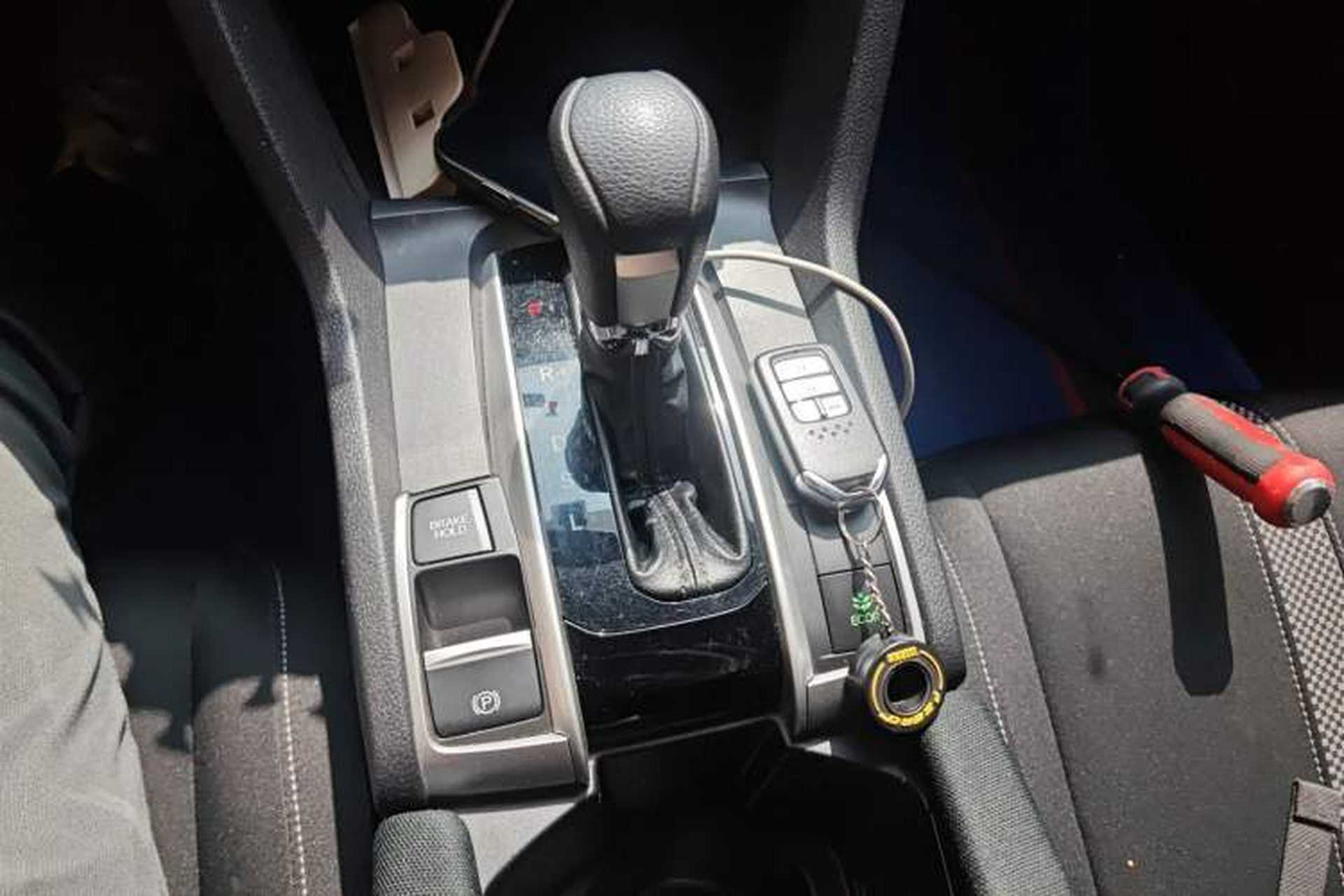 Used Honda Civic 2019 220TURBO CVT Dynamic Edition China VI Gear Lever
