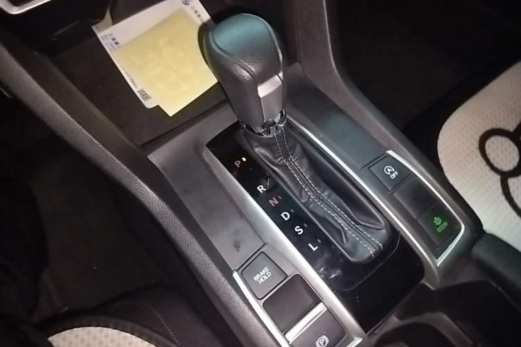 Used Honda Civic 2019 220TURBO CVT Dynamic Edition China VI Emission Standard Gear Lever