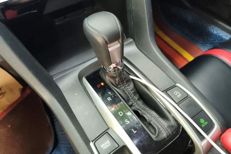 Used Honda Civic 2019 220TURBO CVT Dynamic Edition China VI Gear Lever