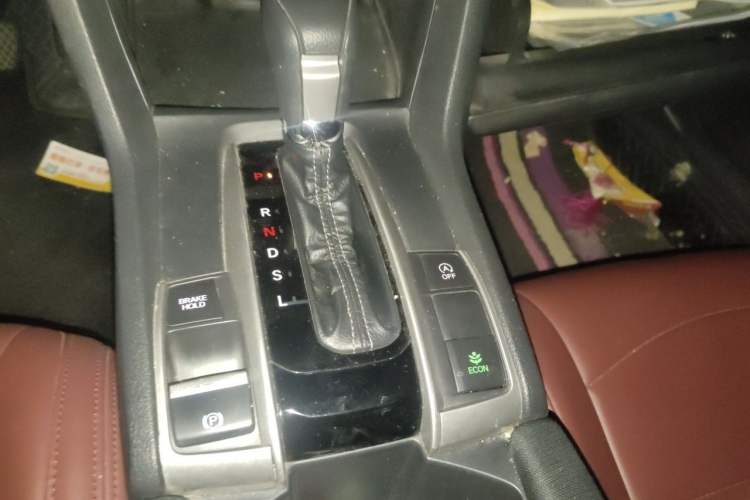 Used Honda Civic 2019 220TURBO CVT Dynamic Edition China VI Gear Lever