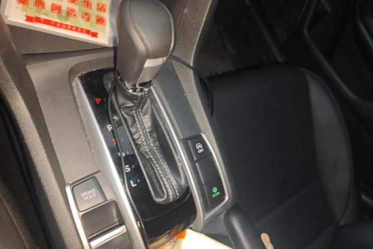 Used Honda Civic 2019 220TURBO CVT Dynamic Edition China VI Gear Lever