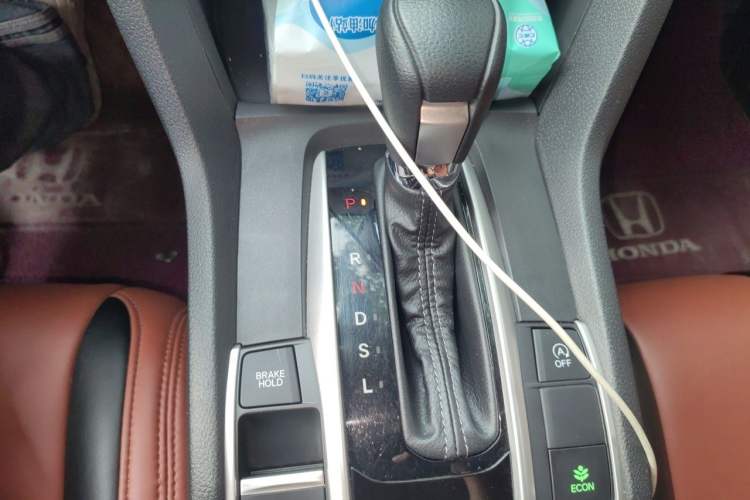 Used Honda Civic 2019 220TURBO CVT Dynamic Edition China V Emission Standard Gear Lever