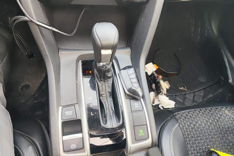 Used Honda Civic 2019 220TURBO CVT Dynamic Edition China VI Gear Lever