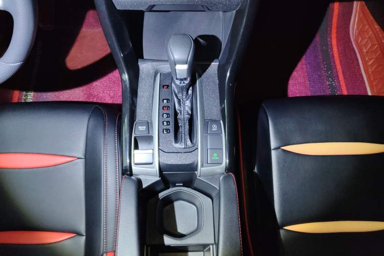 Used Honda Civic 2019 220TURBO CVT Dynamic Edition China V Gear Lever