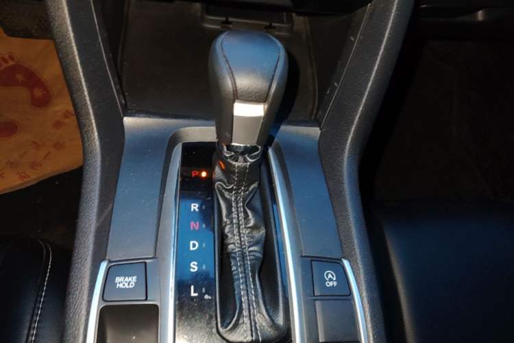 Used Honda Civic 2019 220TURBO CVT Dynamic Edition China VI Gear Lever