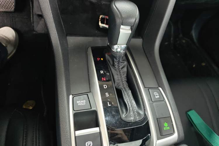Used Honda Civic 2019 220TURBO CVT Dynamic Edition China VI Gear Lever