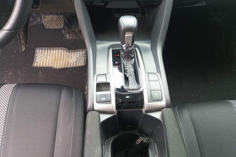Used Honda Civic 2019 220TURBO CVT Dynamic Edition China VI Gear Lever