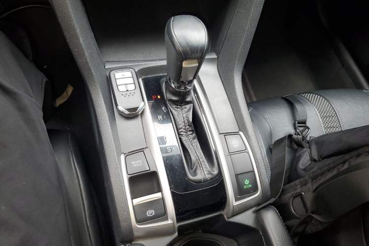 Used Honda Civic 2019 220TURBO CVT Power Edition China VI Emission Standard Gear Lever
