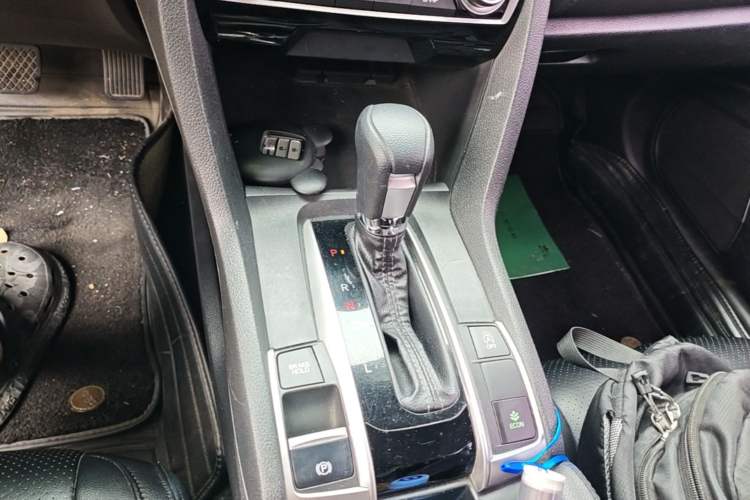 Used Honda Civic 2019 220TURBO CVT Dynamic Edition China VI Gear Lever