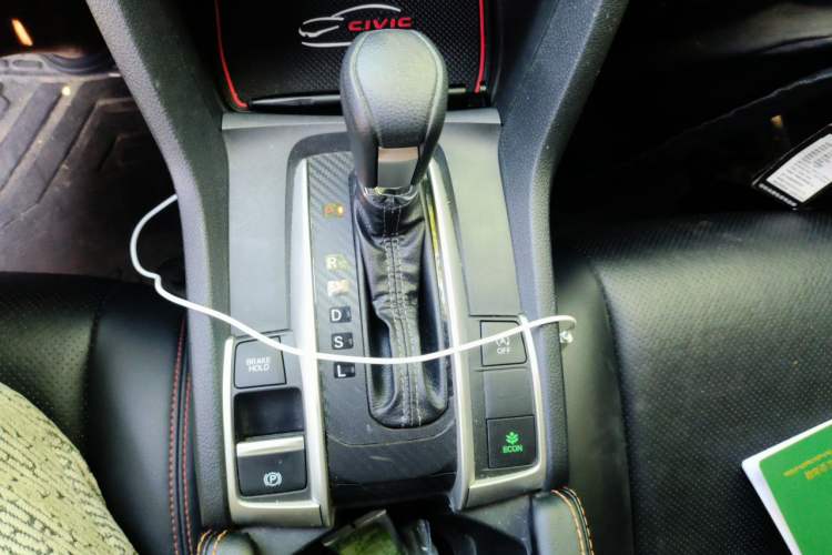 Used Honda Civic 2019 220TURBO CVT Dynamic Edition China VI Emission Standard Gear Lever