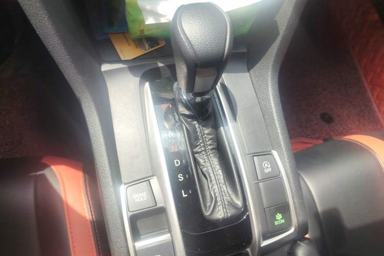 Used Honda Civic 2019 220TURBO CVT Dynamic Edition China VI Gear Lever