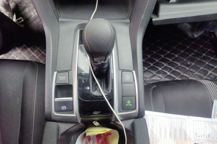 Used Honda Civic 2019 220TURBO CVT Dynamic Edition China VI Gear Lever