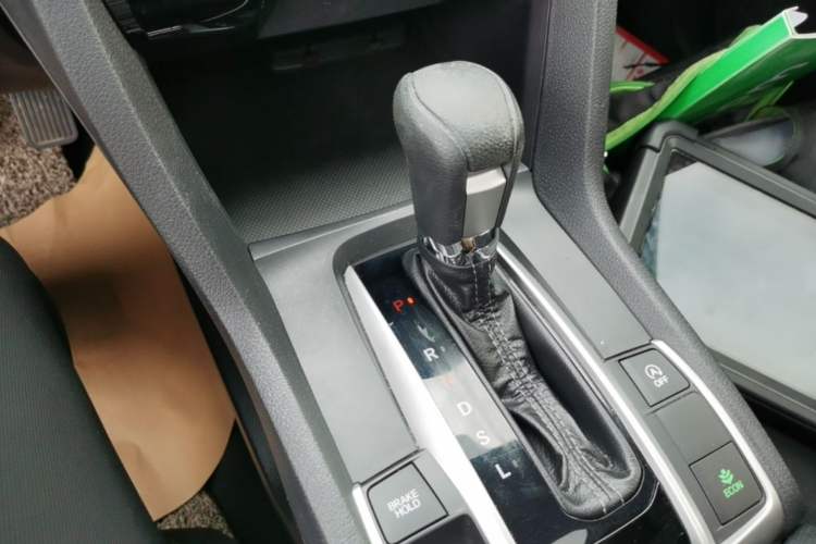 Used Honda Civic 2019 220TURBO CVT Dynamic Edition China VI Gear Lever