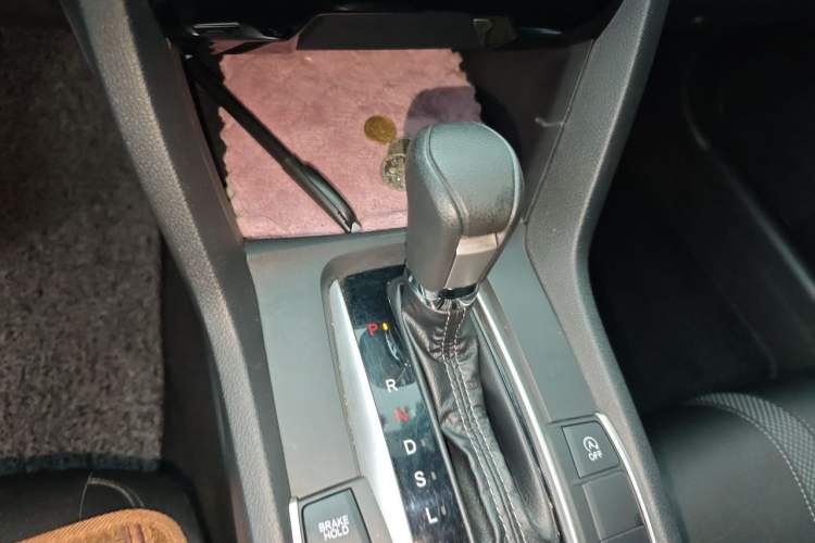 Used Honda Civic 2019 220TURBO CVT Dynamic Edition China VI Gear Lever