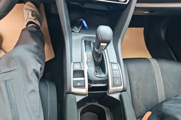 Used Honda Civic 2019 220TURBO CVT Dynamic Edition China V Gear Lever