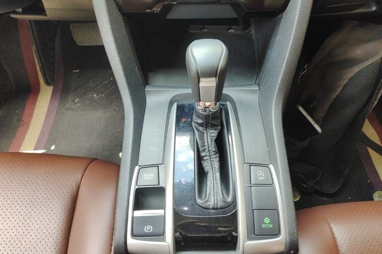 Used Honda Civic 2019 220TURBO CVT Dynamic Edition China VI Gear Lever