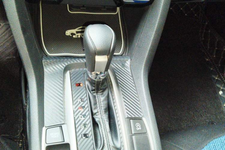 Used Honda Civic 2019 220TURBO CVT Dynamic Edition China VI Gear Lever