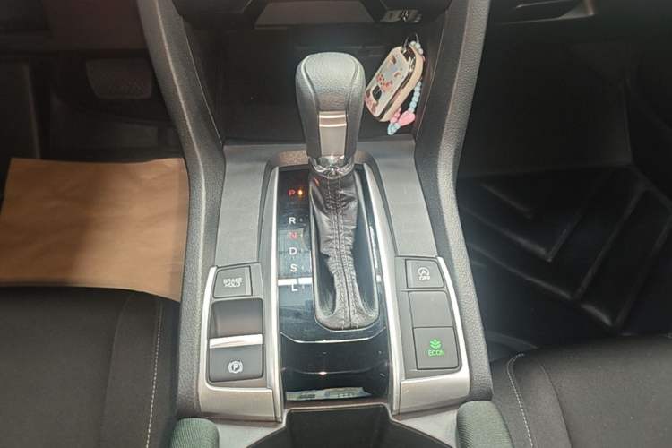 Used Honda Civic 2019 220TURBO CVT Dynamic Edition China VI Gear Lever