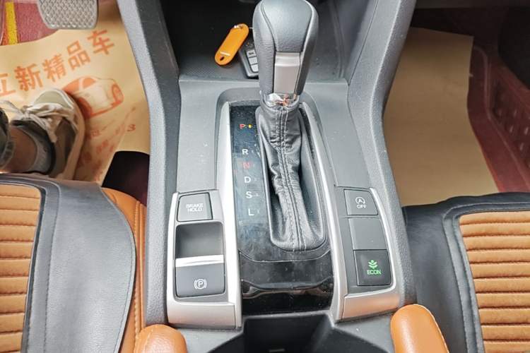Used Honda Civic 2019 220TURBO CVT Dynamic Edition China VI Gear Lever
