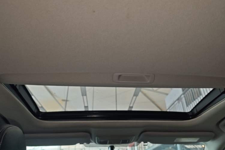 Used Honda Civic 2019 220TURBO CVT Dynamic Edition China VI Headliner