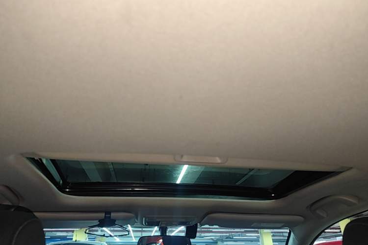 Used Honda Civic 2019 220TURBO CVT Dynamic Edition China VI Headliner