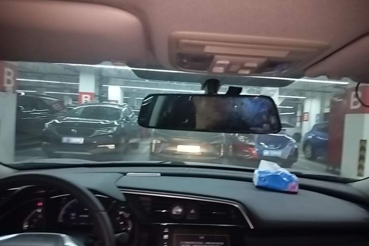 Used Honda Civic 2019 220TURBO CVT Dynamic Edition China VI Emission Standard Headliner