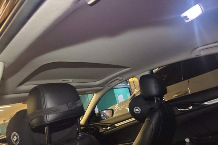 Used Honda Civic 2019 220TURBO Manual Jinkong Edition China VI Headliner