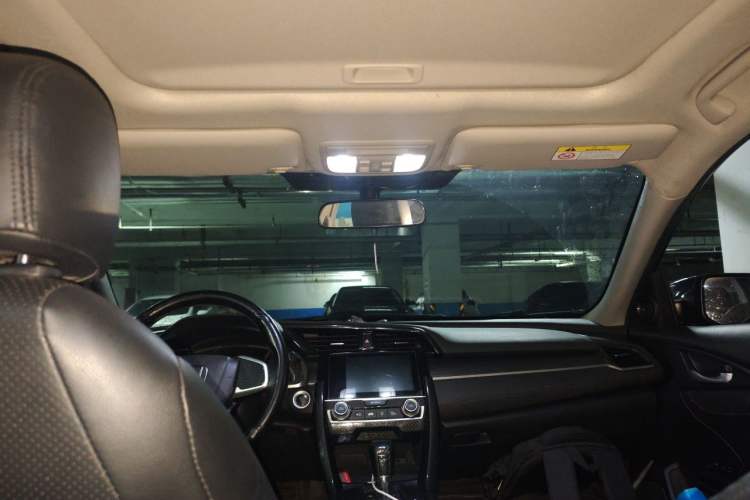Used Honda Civic 2019 220TURBO CVT Dynamic Edition China VI Headliner