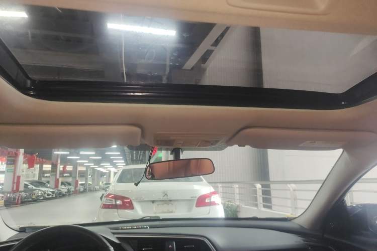 Used Honda Civic 2019 220TURBO CVT Dynamic Edition China VI Headliner