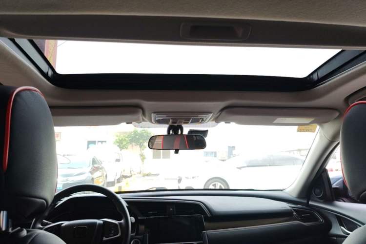 Used Honda Civic 2019 220TURBO CVT Dynamic Edition China VI Headliner