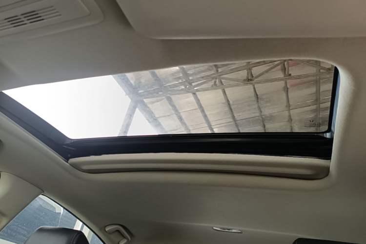 Used Honda Civic 2019 220TURBO CVT Power Edition China VI Emission Standard Headliner